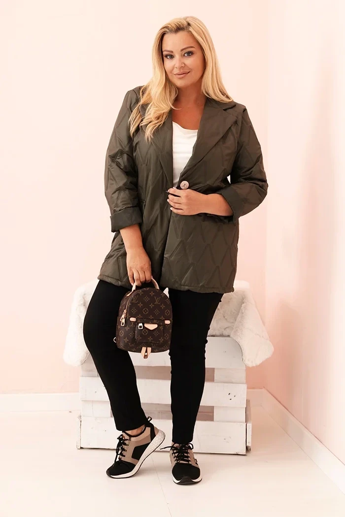 Kurtka damska Plus Size pikowana z kołnierzem i guzikiem –khaki
