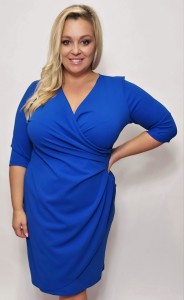 Sukienka plus size - NICOLE - GŁADKI MATERIAŁ  ( r. 44-52) 