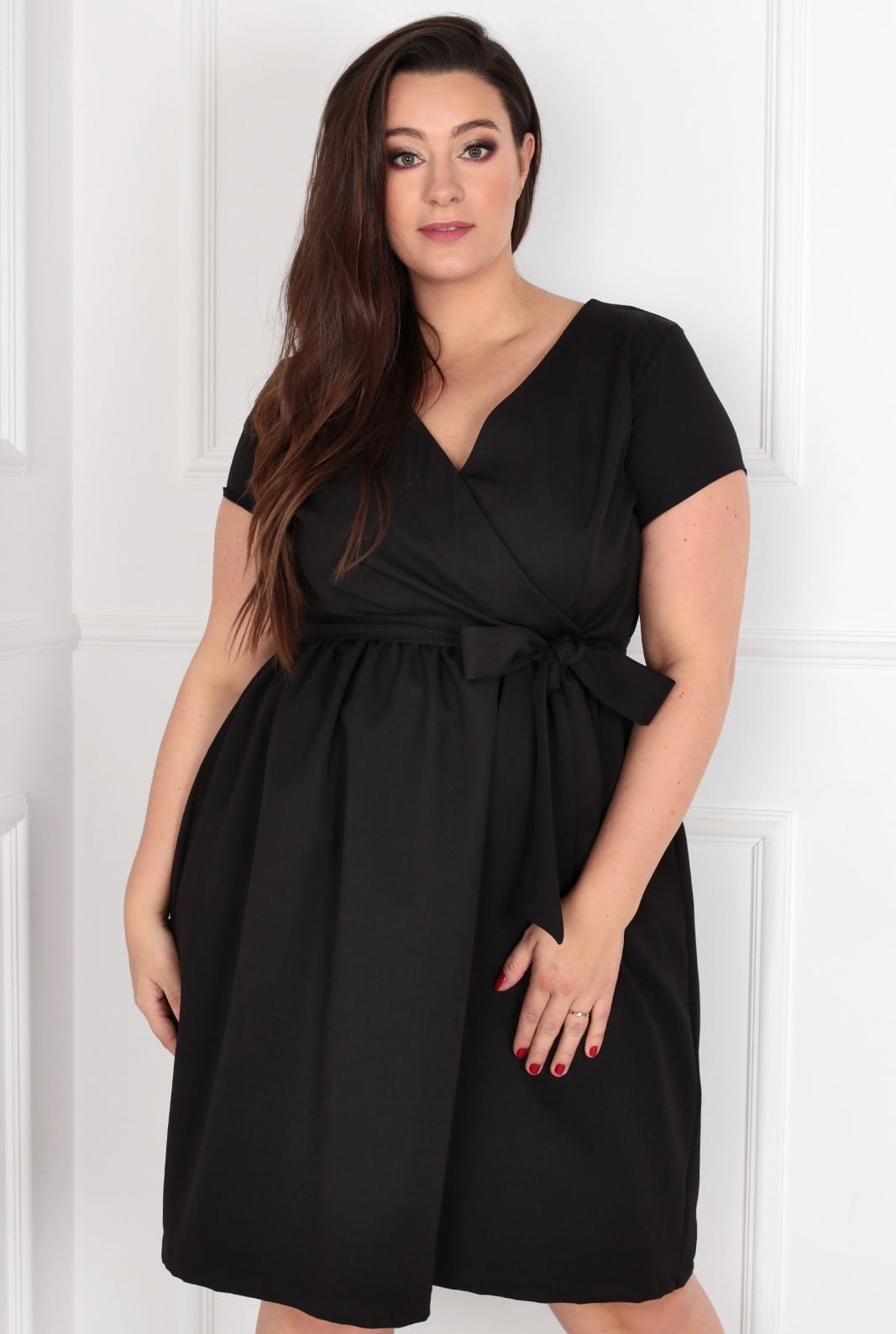 Sukienka plus size wiązana w talii  COCO ( r. 44-52)  