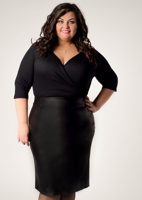 Spódniczka plus size  z eko skóry ( r. 44-56)  BESTSELLER