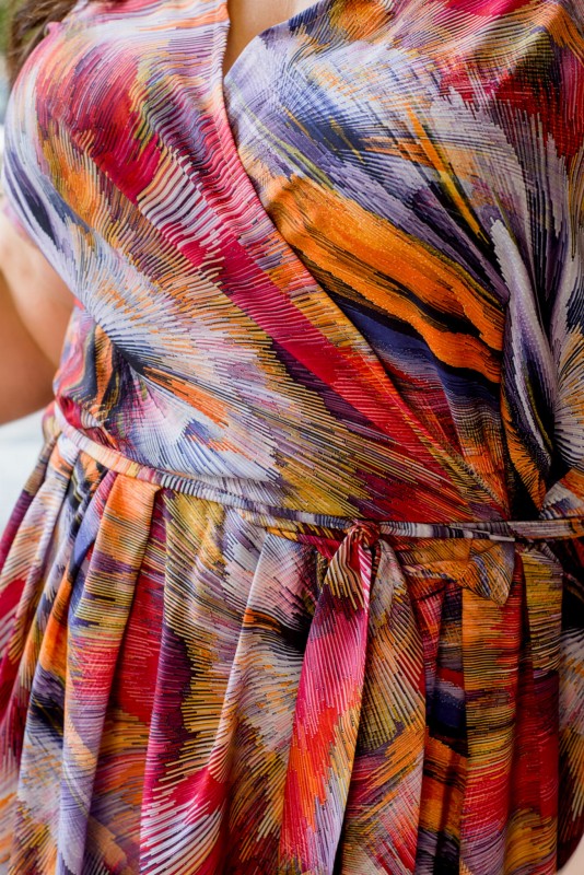 Sukienka plus size silky- dekolt zakładany