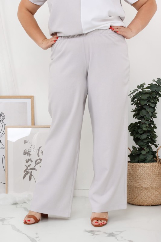 LNIANY KOMPLET PLUS SIZE Spodnie  plus size + bluzka plus size LENI  - szary (L.r 44-52) 