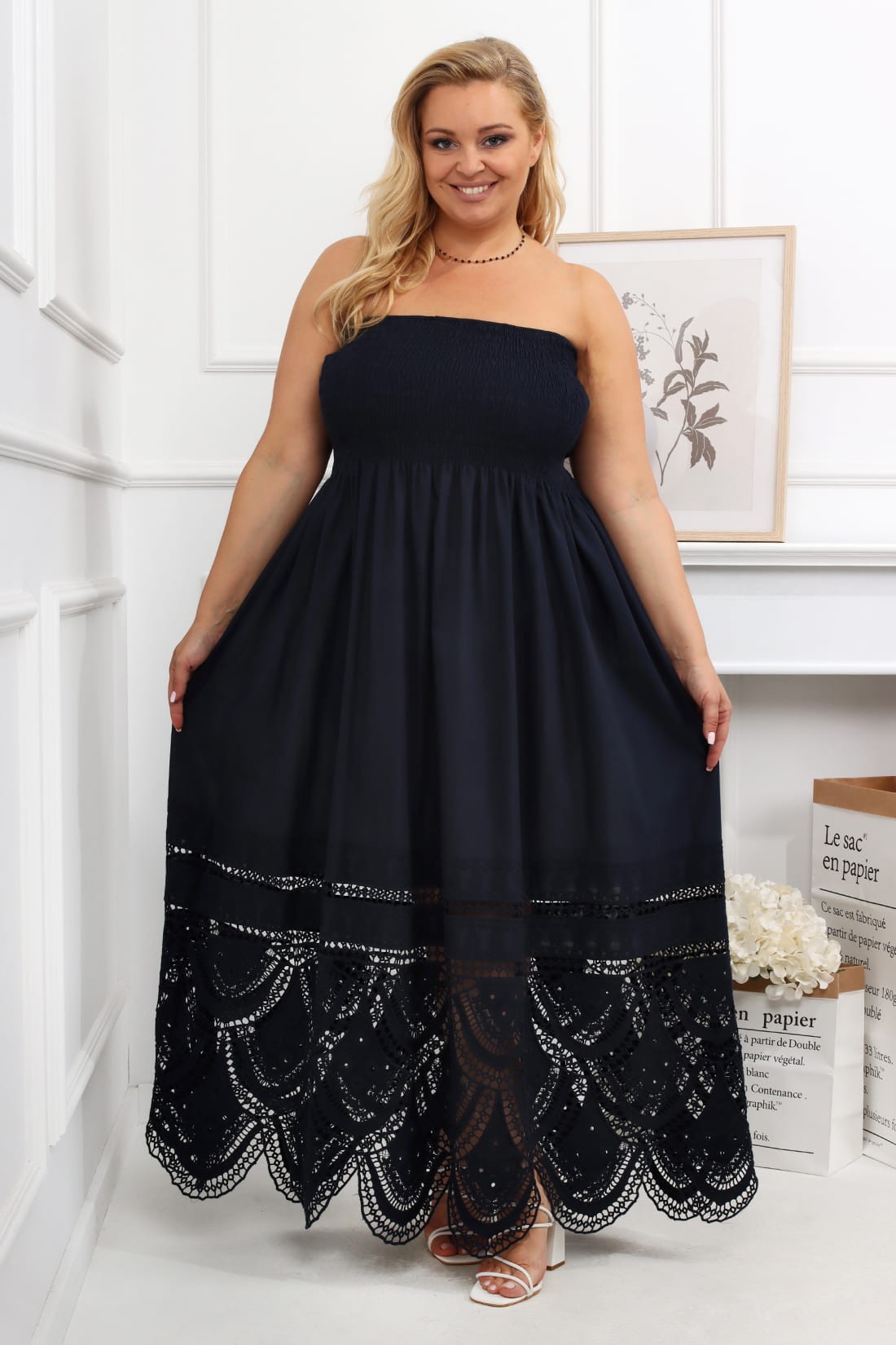   Sukienka maxi plus size Dalia -K granatowa z koronką (r. 46 do 58) 