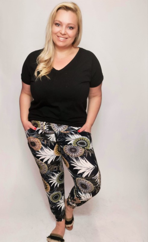 Legginsy/spodnie plus size w print ( r. 44-56) 