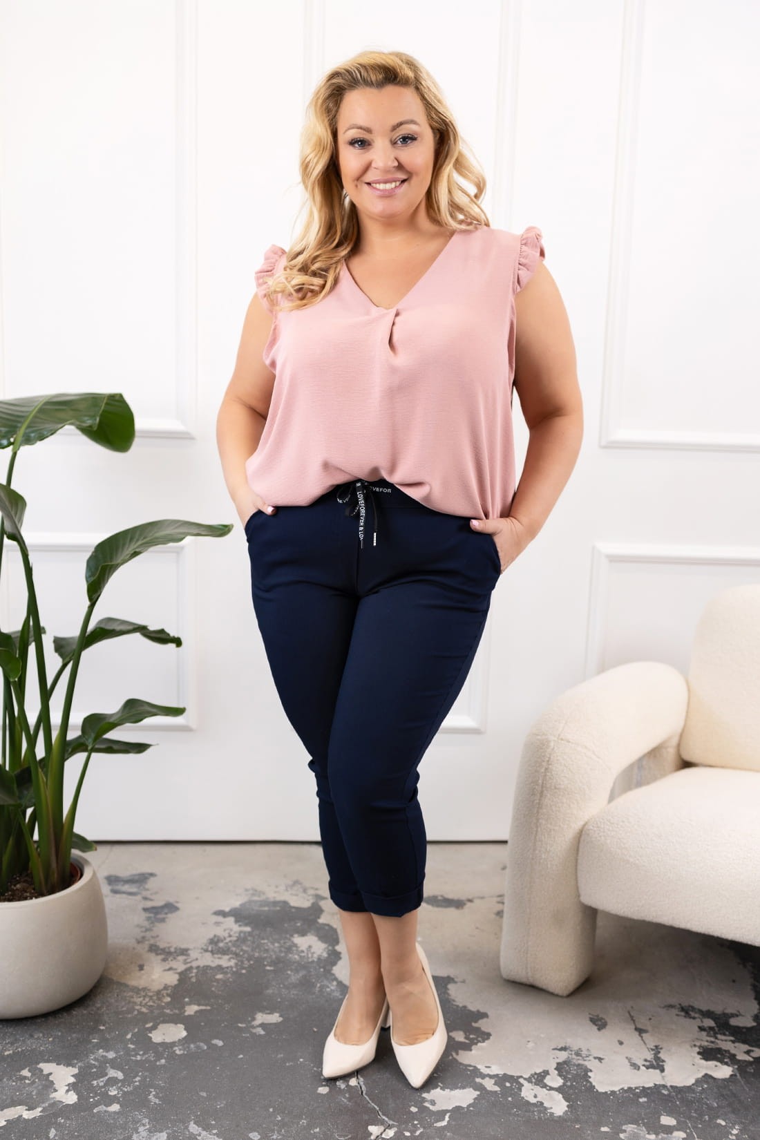 Granatowe spodnie plus size Fashioni  (r.44-54) 