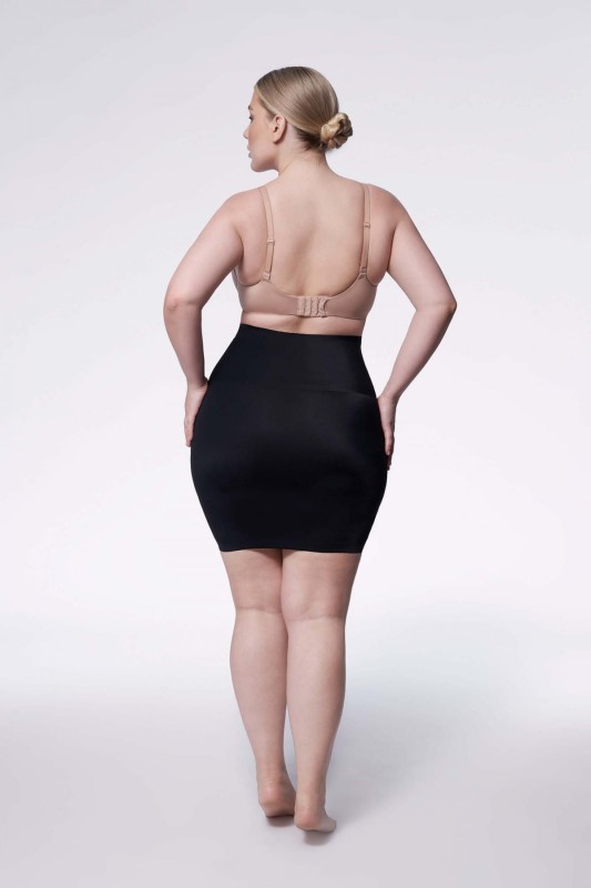 Wyszczuplająca półhalka plus size 220 Czarna