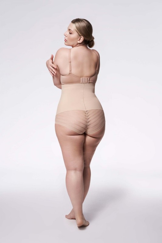 Majtki wyszczuplające plus size 141 (wysoka talia) Naturalne