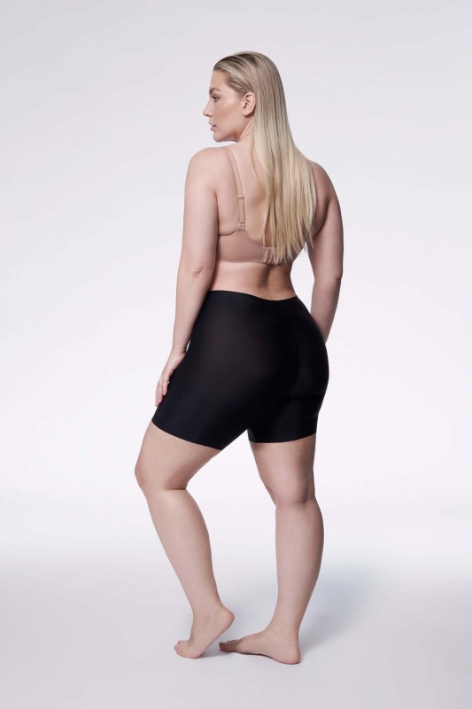 Bermudy  Majtki wyszczuplające plus size z nogawkami Comfort Czarne