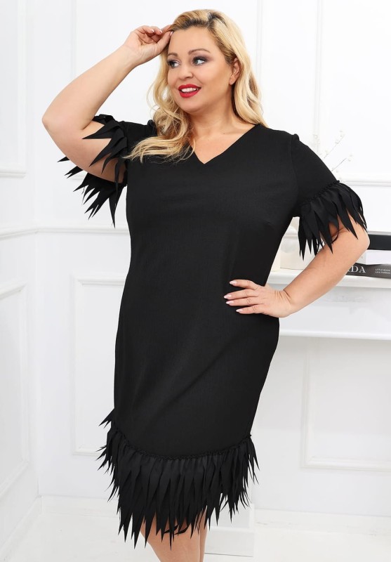 Czarna sukienka plus size WILMA mod 1 ( r. 48-56) 