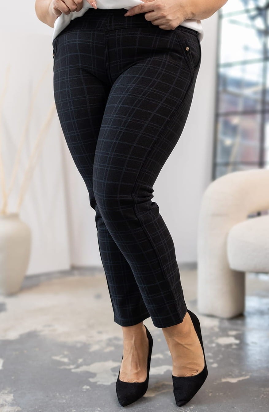 Spodnie plus size w krateczkę mod 2 GRANAT (r. 44-54) 