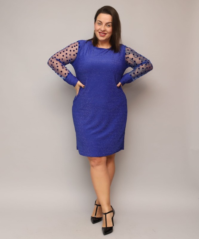 Lekko nabłyszczana sukienka plus size rękawki w kropki  mod. 688 ( r. 42-48)  