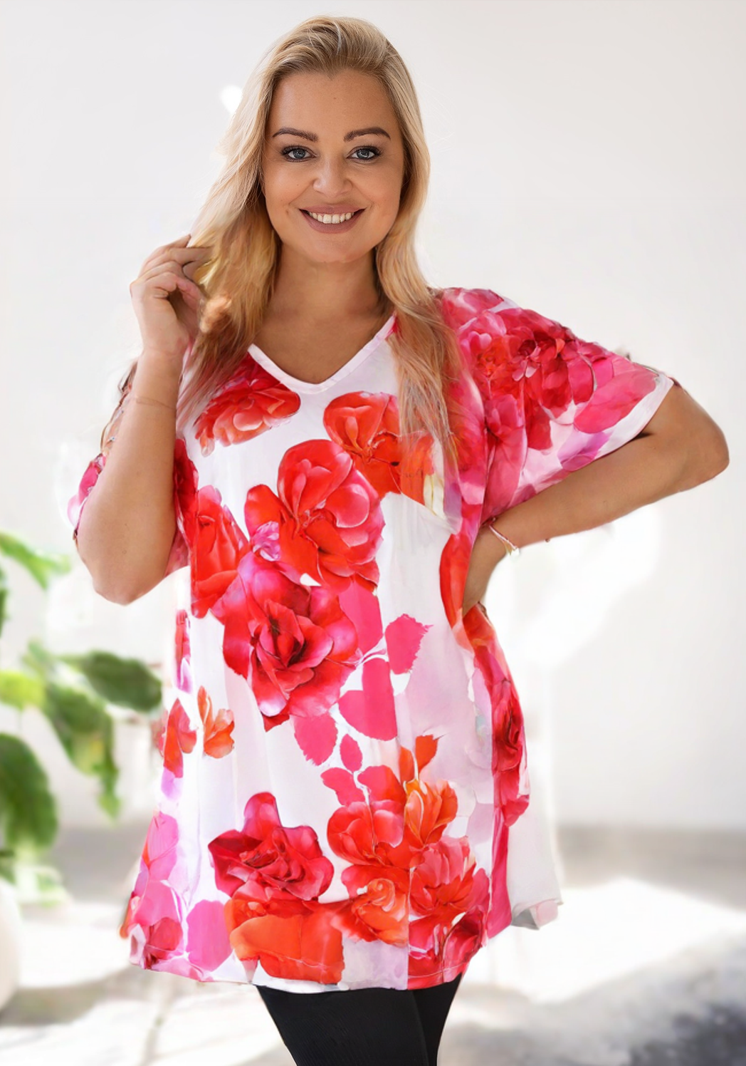 Tunika damska plus size WISKOZA róże czerwone  ( r. 48-56)
