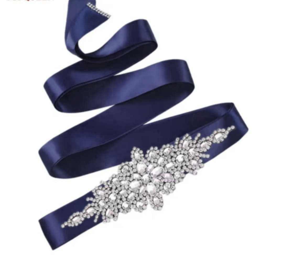 Pasek z cyrkoniami na satynowej taśmie CRYSTAL ( r. 42-62) 