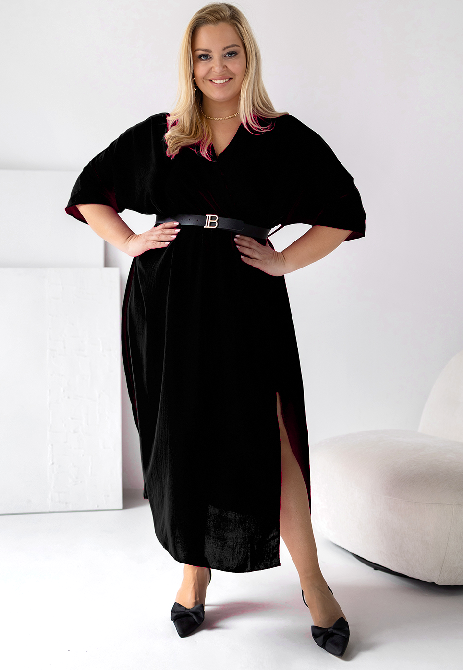 Sukienka plus size Betti z paskiem ( r. 44-50) 