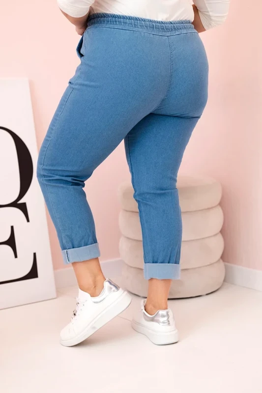 Spodnie plus size z gumą w pasie i sznurkiem do wiązania - JASNY JEANS ( 44-50) 