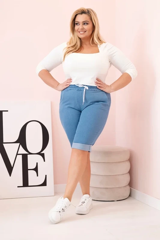 Spodenki plus size z gumą w pasie i sznurkiem do wiązania - JASNY JEANS ( 44-50)  