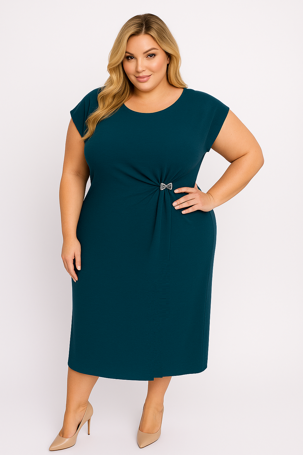 Sukienka plus size z ozdobą ( r. 48-50)   