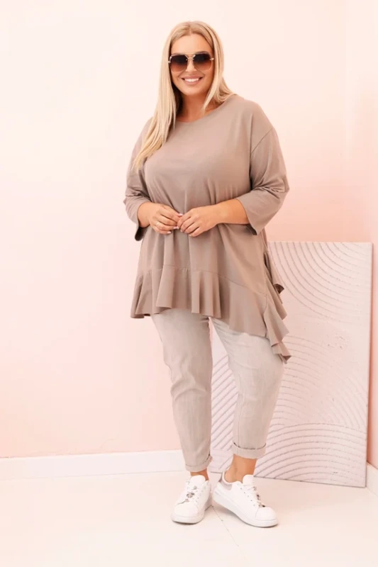 Bluzka plus size z  falbanką ( r. 48-56)  