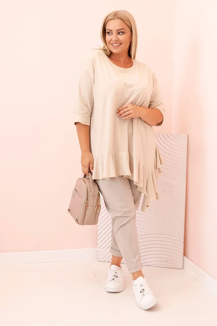 Bluzka plus size z  falbanką ( r. 48-56)   