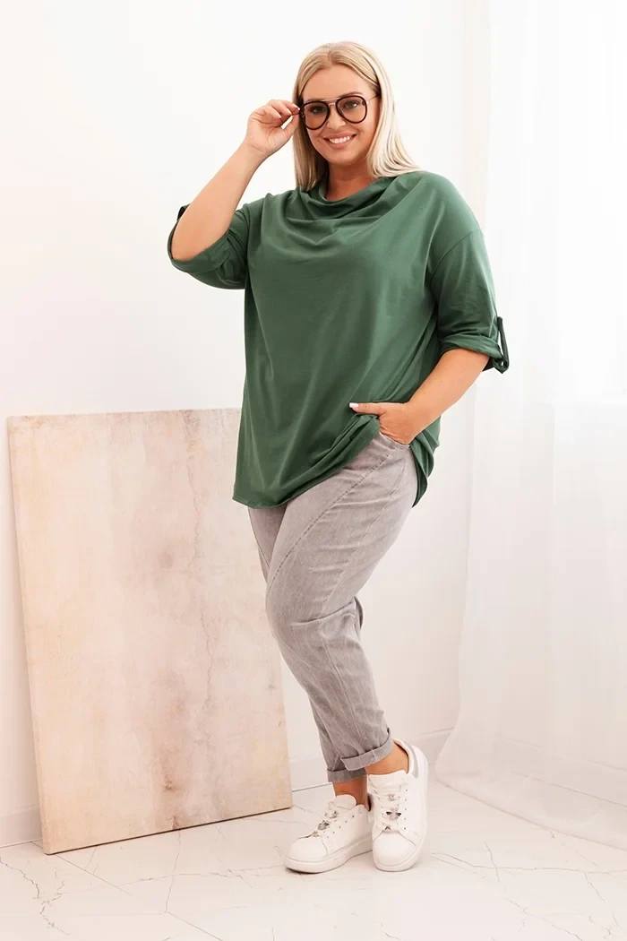 Bluzka plus size z  dekoltem wodnym ( r. 46-54)      
