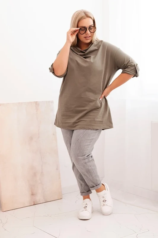 Bluzka plus size z  dekoltem wodnym ( r. 46-54)       