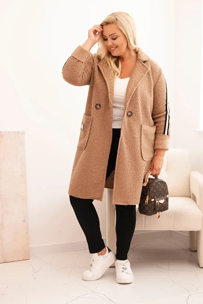 Płaszcz  Plus Size ze sztucznego baranka z kieszeniami ( r. 44-50)  