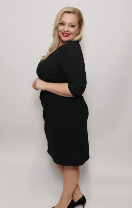 Sukienka plus size - NICOLE - GŁADKI MATERIAŁ  ( r. 44-52)   