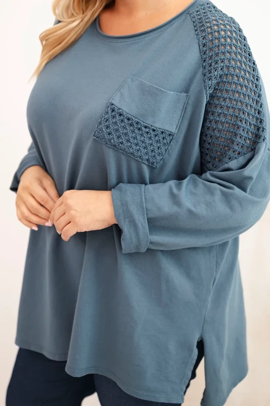 Bluza damska plus size oversize z koronkową kieszonką ( r. 50-56) 