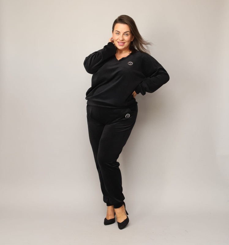 Welurowy komplet dresowy plus size MONE dekolt V ( r. 44-54)  