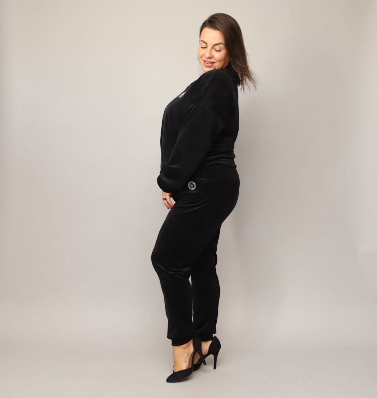 Welurowy komplet dresowy plus size MONE dekolt V ( r. 44-54)  
