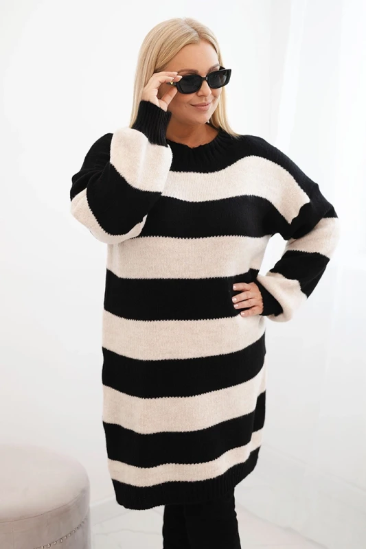 Sukienka damska swetrowa Plus Size w pasy ( r. 46-50)