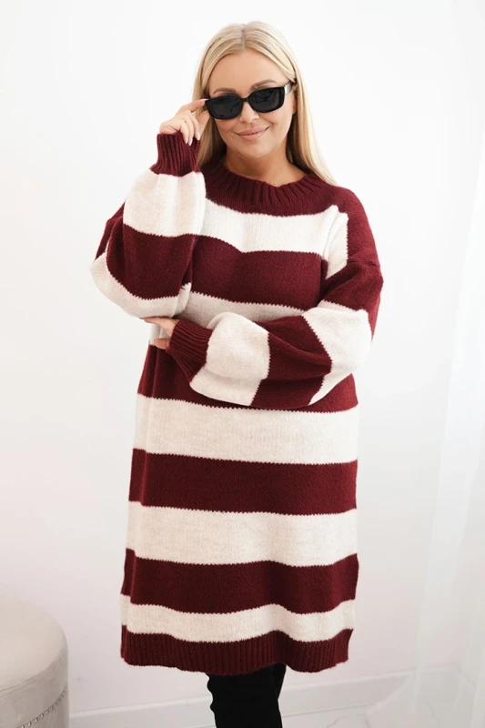 Sukienka damska swetrowa Plus Size w pasy ( r. 46-50)  
