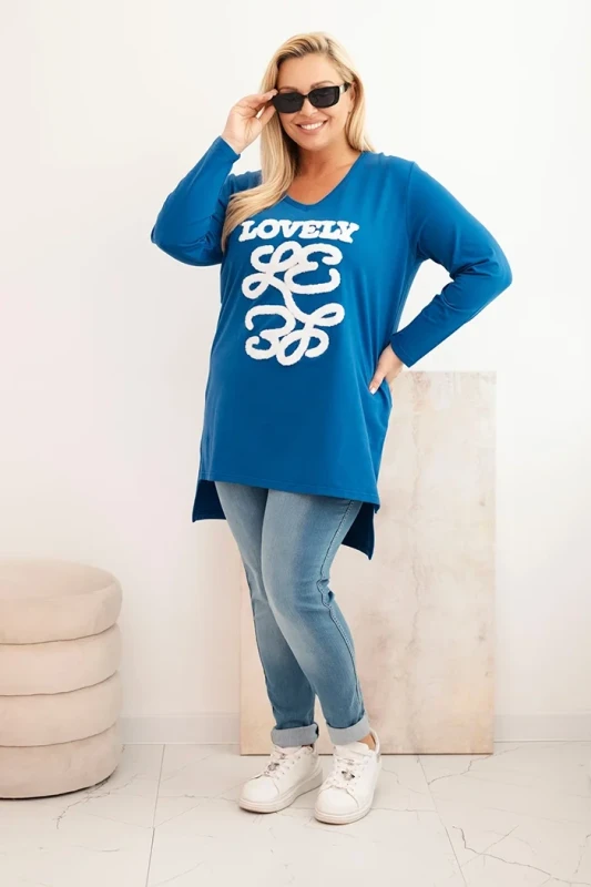 Bluzka damska Plus Size z aplikacją 3D „LOVELY” 