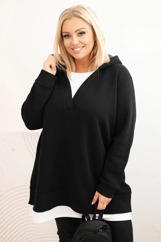 Bluza damska oversize z kapturem i dekoltem w serek  