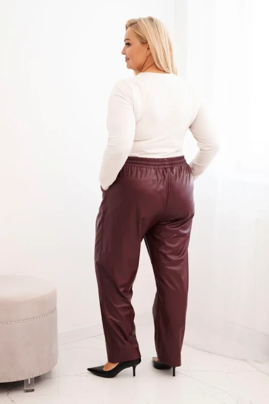 Spodnie  plus size z ekoskóry (r.48-54)