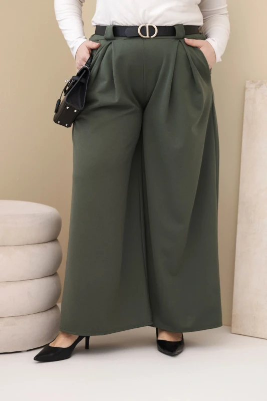 Spodnie  Plus Size „Luna” z szeroką nogawką i paskiem – wysoki stan (r.44-48) 