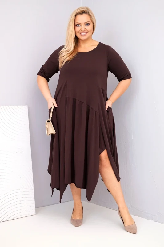 Sukienka damska Plus Size „Verona” z asymetrycznym dołem – fason oversize (r.44-50) 