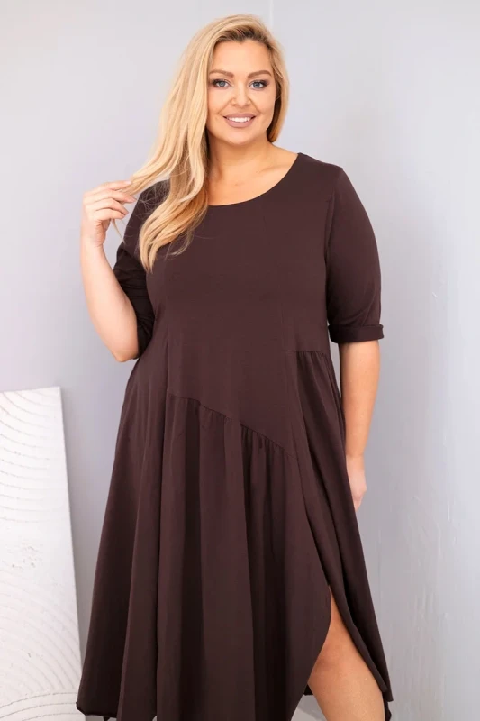 Sukienka damska Plus Size „Verona” z asymetrycznym dołem – fason oversize (r.44-50) 