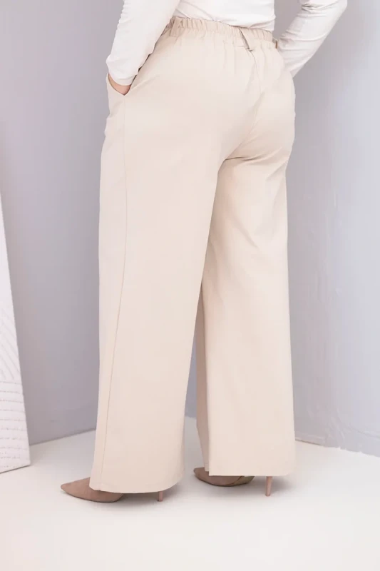 Spodnie  Plus Size „Siena” z szeroką nogawką i wysokim stanem (r.44-48)
