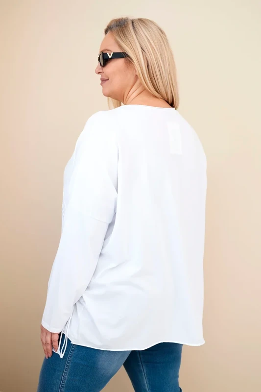 Bluzka Plus Size bawełniana  z frędzlami  ( r. 48-54 ) 