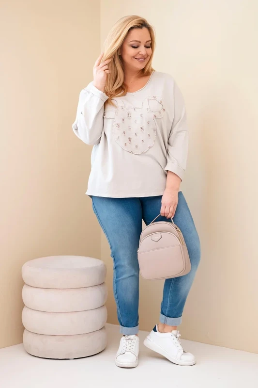 Bluzka Plus Size bawełniana  z dekoltem V i dzetami ( r. 48-54 )