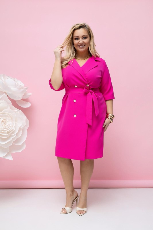 Sukienka plus size o kroju marynarki - Syci (L.r 46-52)   