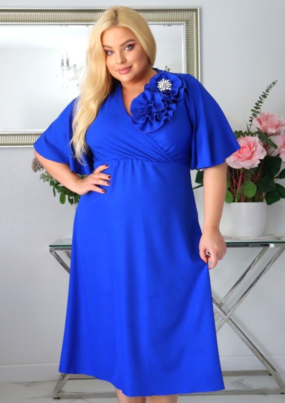 Sukienka plus size w zestawie z broszką KOD S1014 (r. 48-54)   