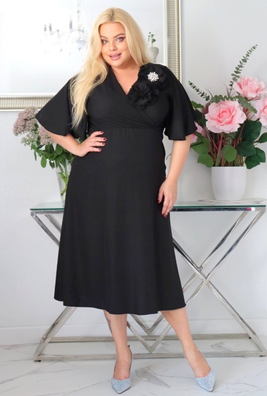 Sukienka plus size w zestawie z broszką KOD S1014 (r. 48-54)    