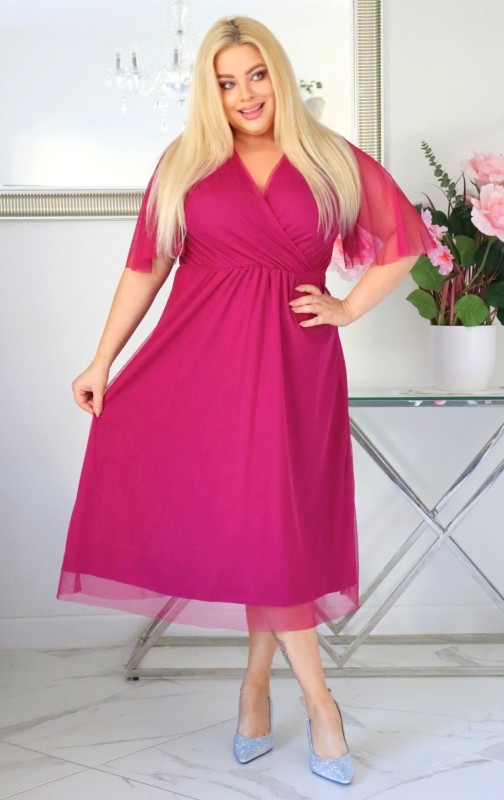 Sukienka z elastyczną talią i tiulowym wykończeniem KOD S1020  ( r. 48-54) 