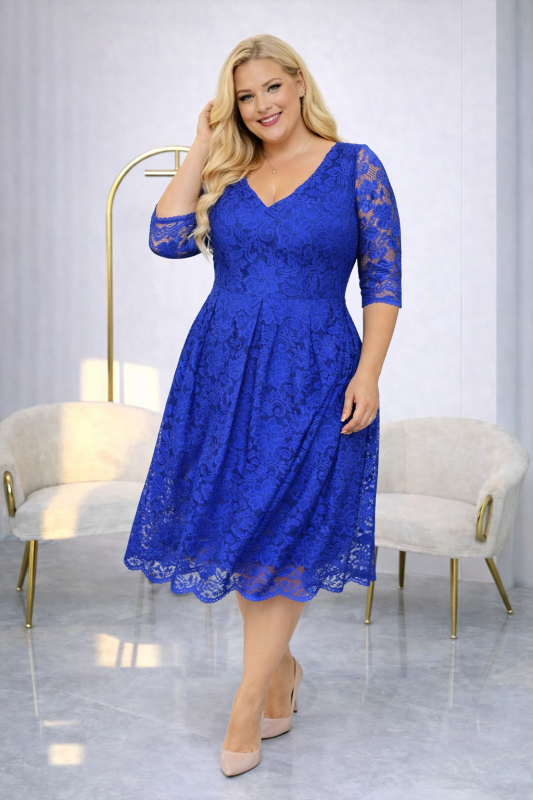 Sukienka koronkowa plus size z kontrafałdami KOD S1064 ( r. 48-60)