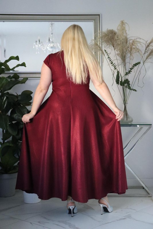 Suknia plus size maxi Glamour z Różą 3D KOD S1009 ( r. 48-60)  
