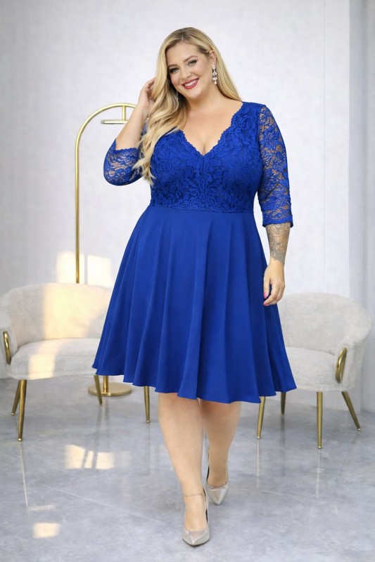 Sukienka rozkloszowana plus size z koronką  S1096  ( r 48-60)