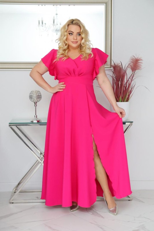 Sukienka plus size rozkloszowana z efektownymi falbanami KOD S1063 ( r. 48-56)