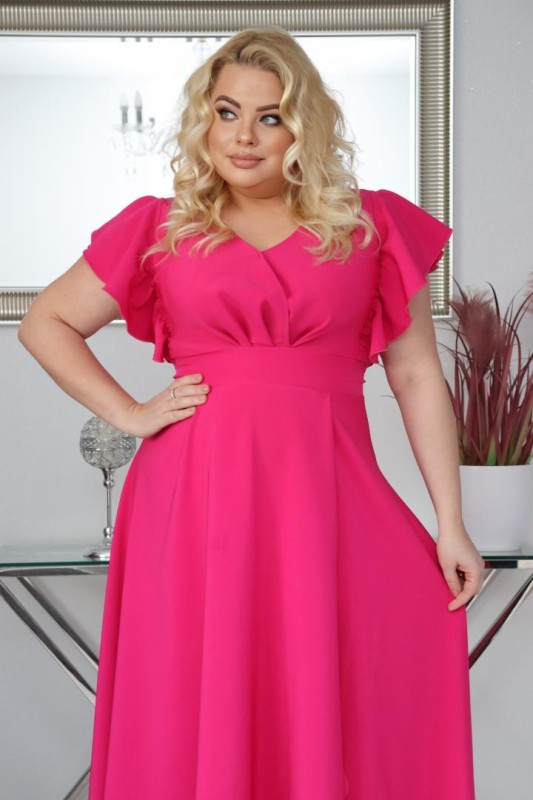 Sukienka plus size rozkloszowana z efektownymi falbanami KOD S1063 ( r. 48-56)